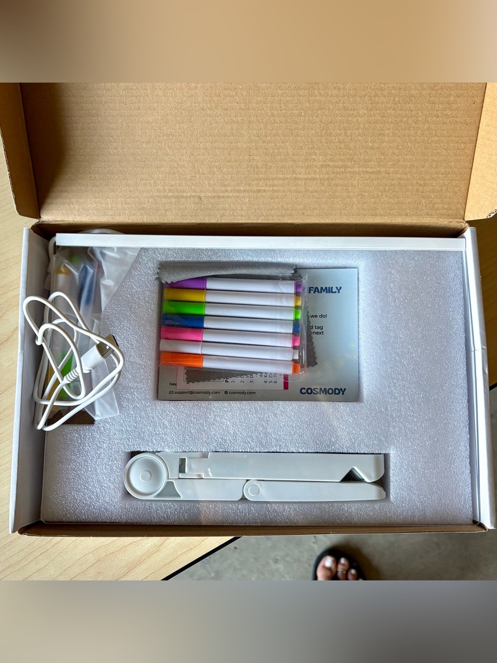 Cosmody LED Drawing Board - Picture 6 of 7